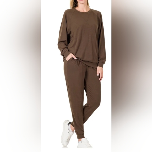 Pants - NEW! Brown Soft and Cozy Raglan Sleeve Pullover Jogger Pants 2Pc Set